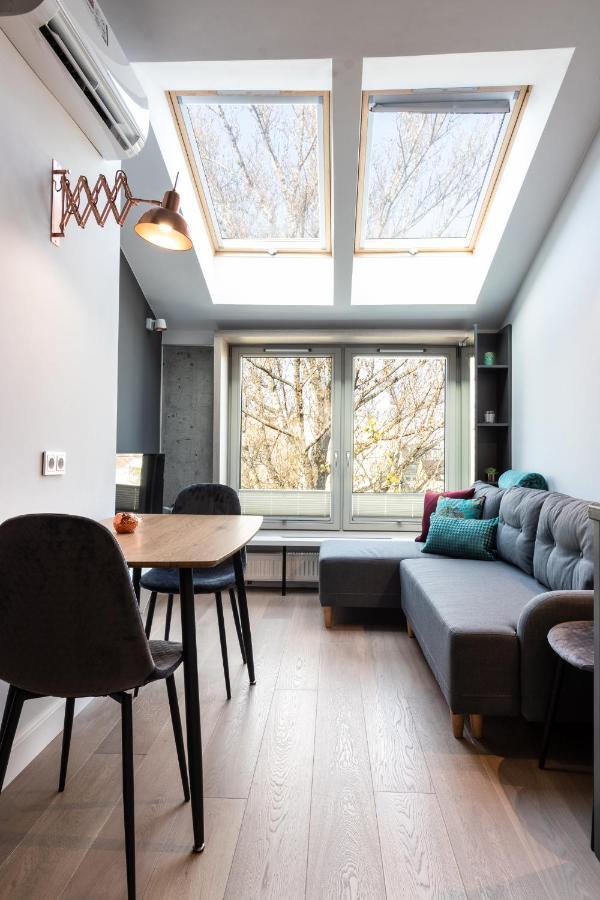 Apartment Nearto Old Town Miodowa Parking Cracovia Exterior foto