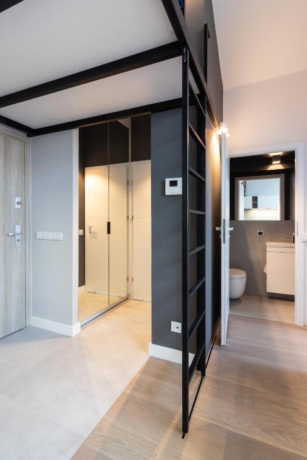 Apartment Nearto Old Town Miodowa Parking Cracovia Exterior foto